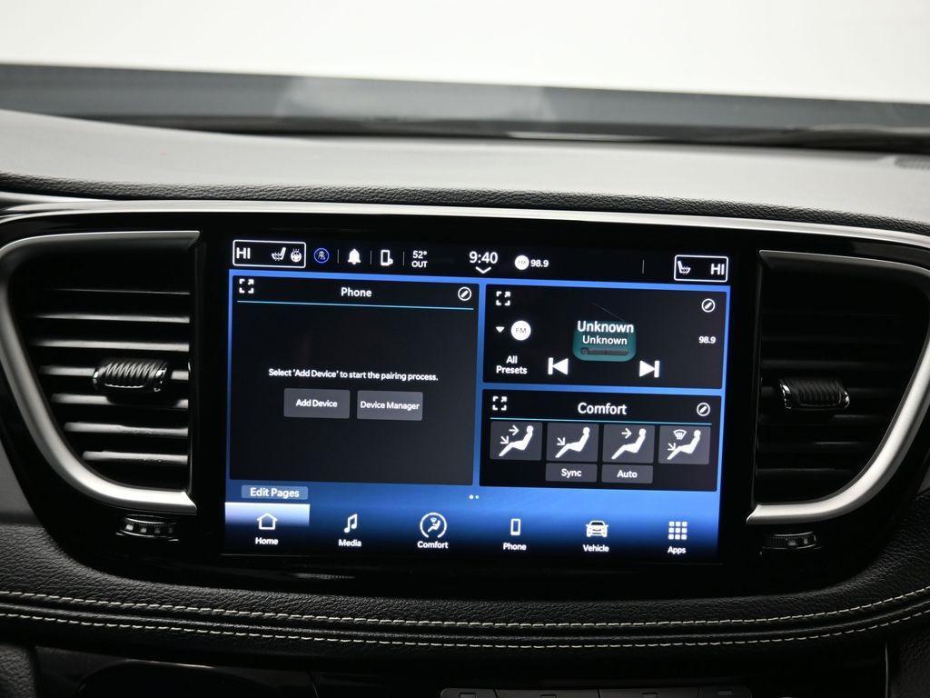 used 2024 Chrysler Pacifica car, priced at $33,999