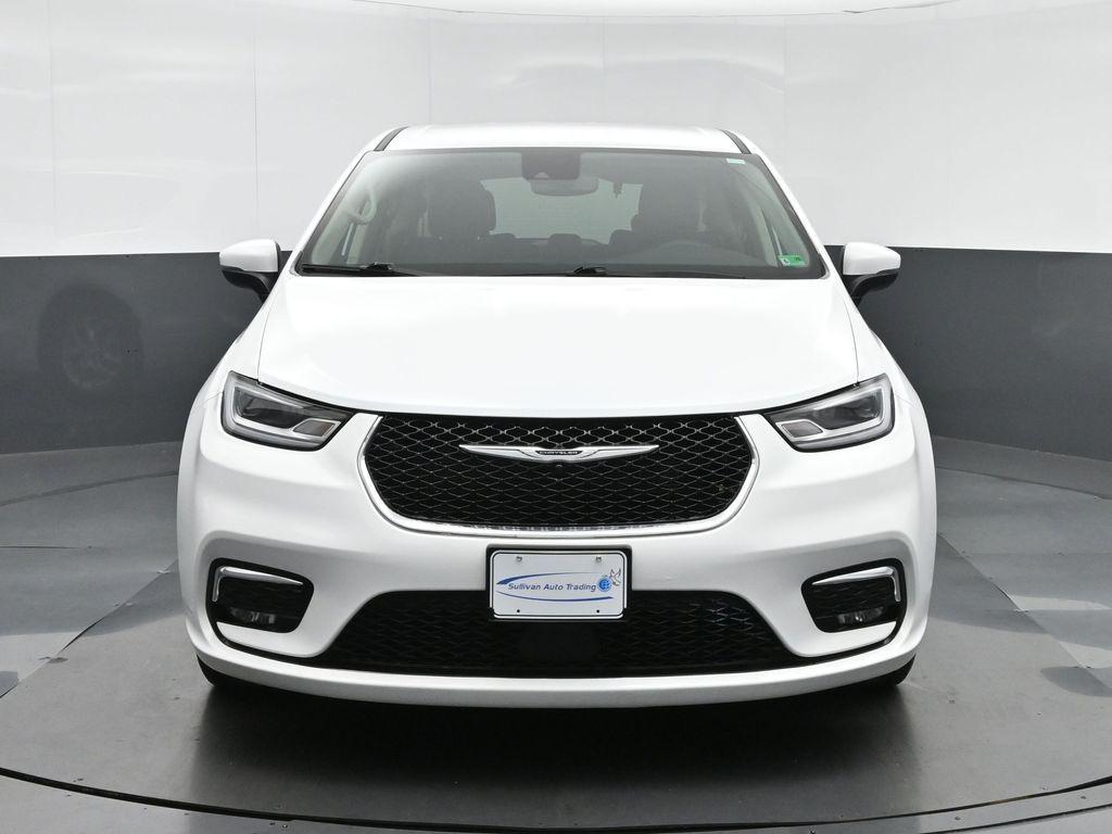used 2023 Chrysler Pacifica car, priced at $22,499