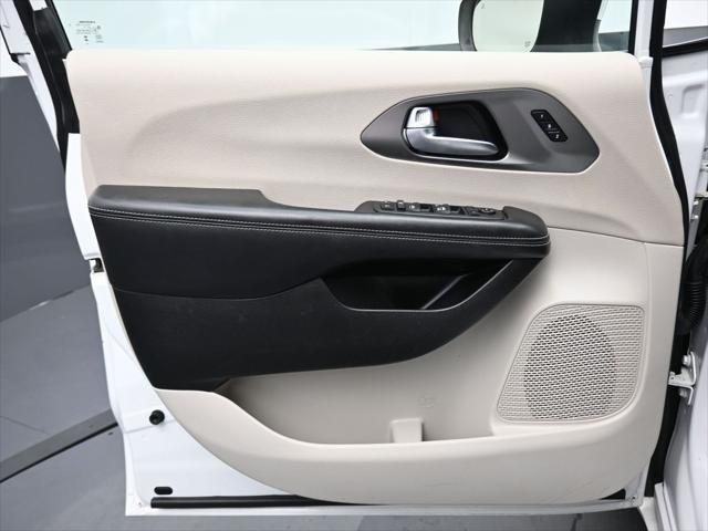 used 2023 Chrysler Pacifica car, priced at $22,499