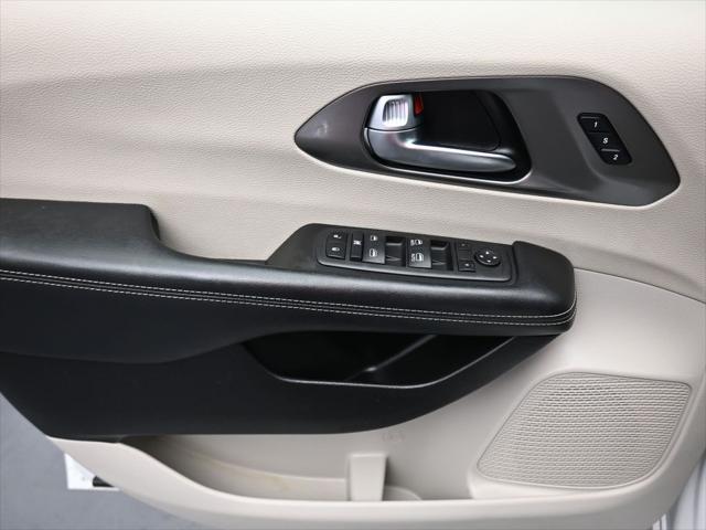 used 2023 Chrysler Pacifica car, priced at $22,499