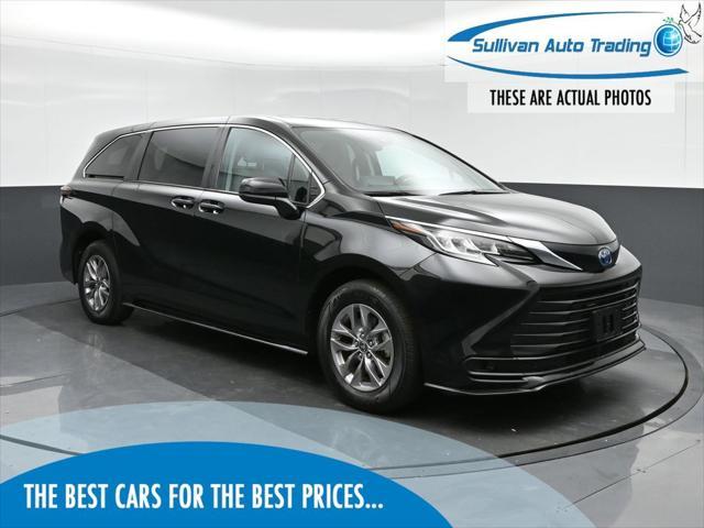 used 2023 Toyota Sienna car, priced at $37,988