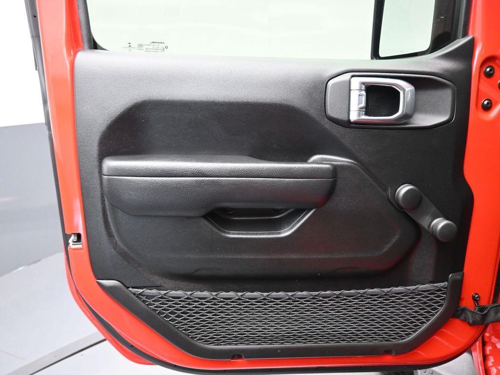 used 2022 Jeep Wrangler car, priced at $28,999