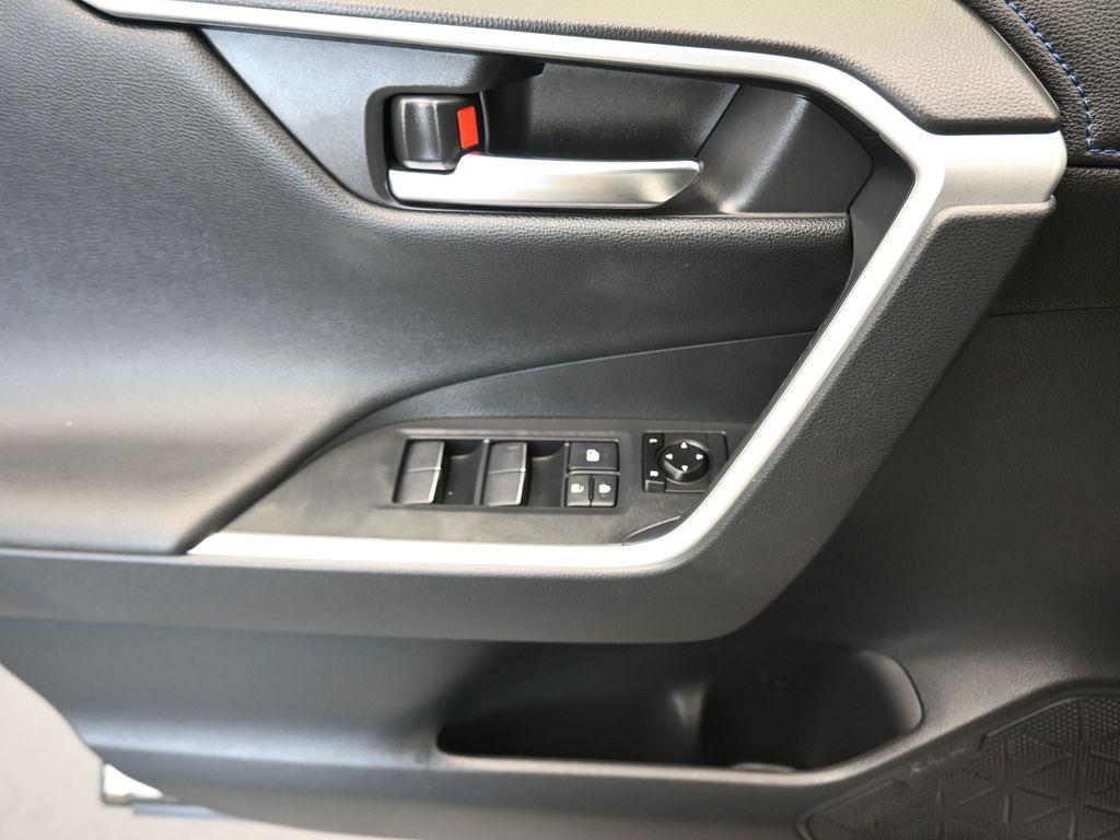 used 2020 Toyota RAV4 Hybrid car, priced at $32,899