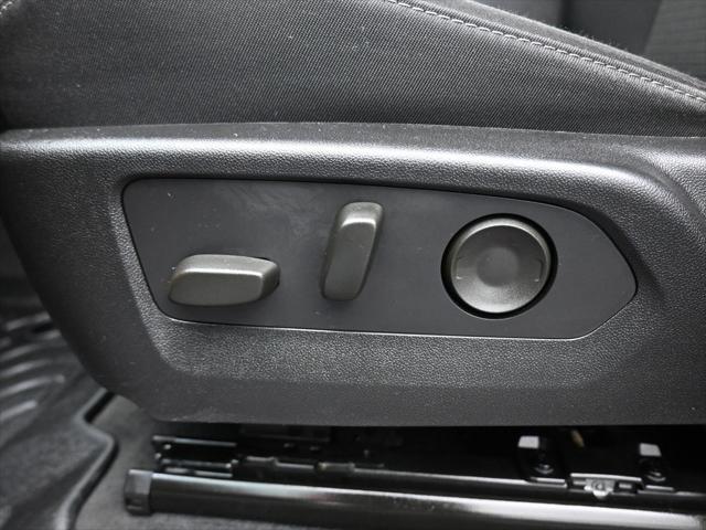 used 2023 Chevrolet Colorado car, priced at $32,998