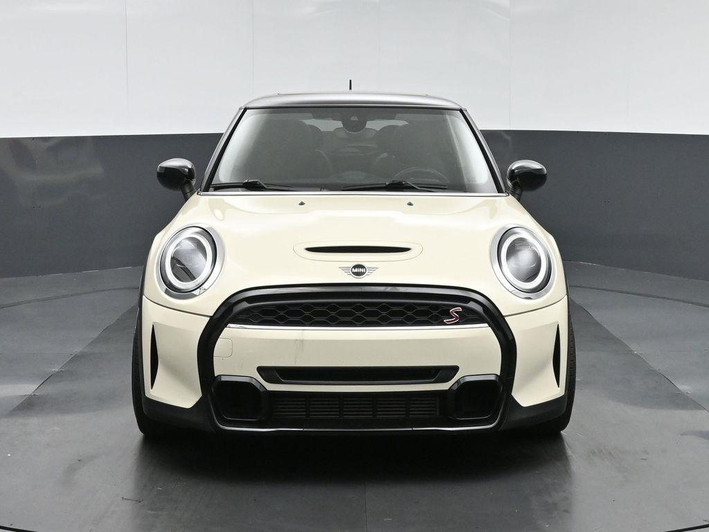 used 2022 MINI Hardtop car, priced at $24,498