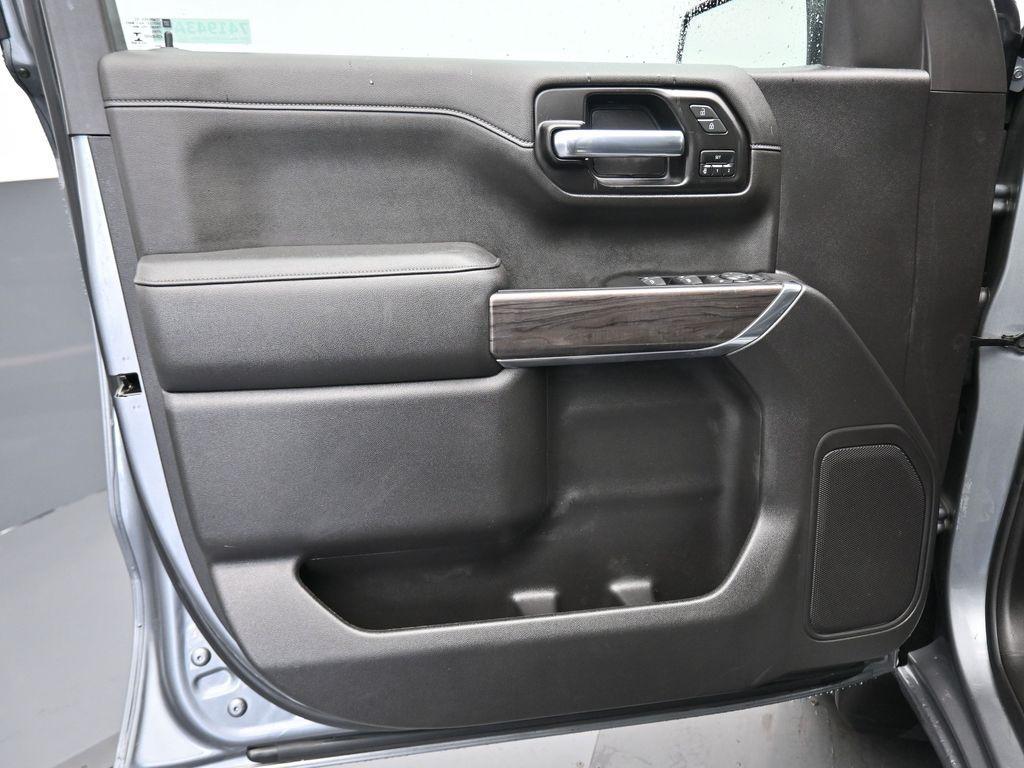 used 2022 Chevrolet Silverado 1500 car, priced at $36,735
