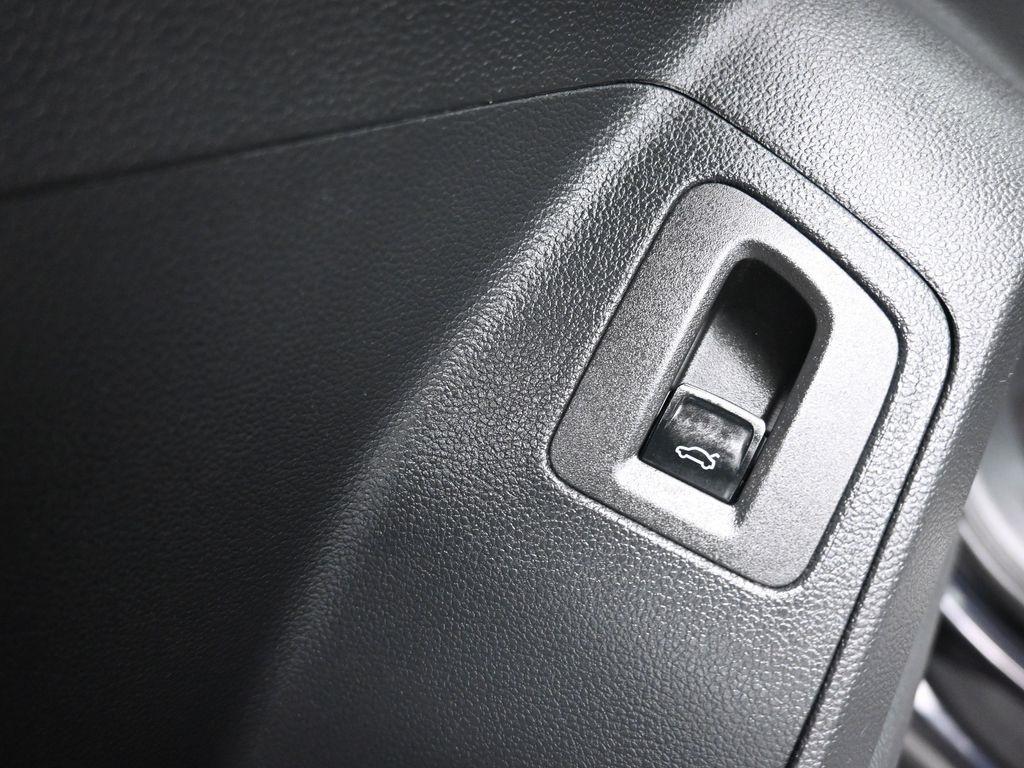 used 2021 Volkswagen Atlas car, priced at $28,798
