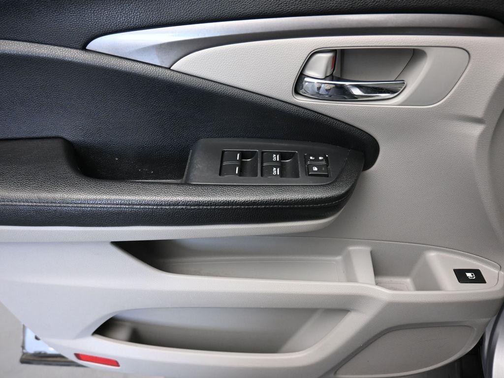 used 2016 Honda Pilot car, priced at $11,486