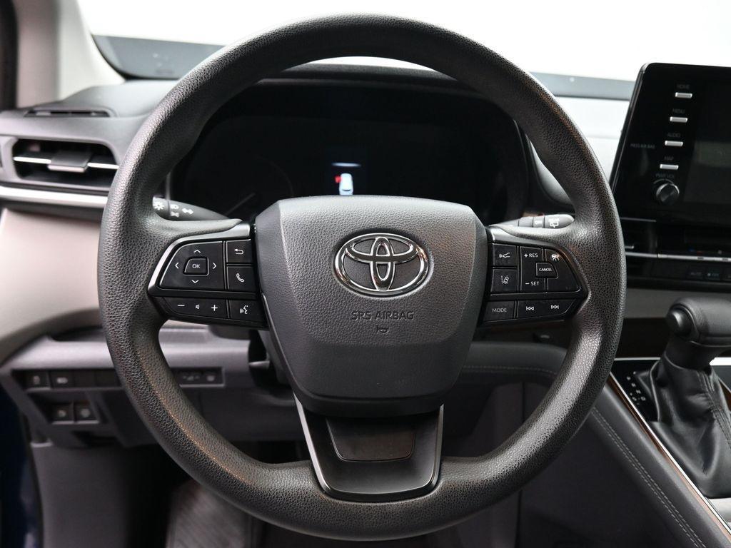 used 2022 Toyota Sienna car, priced at $35,899