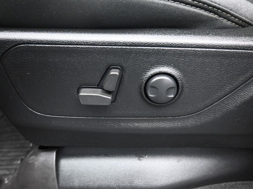 used 2022 Ram 1500 car, priced at $33,998
