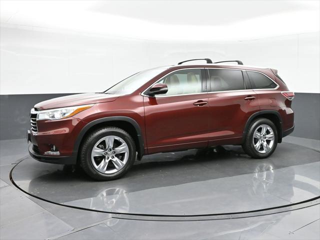 used 2014 Toyota Highlander car, priced at $20,998