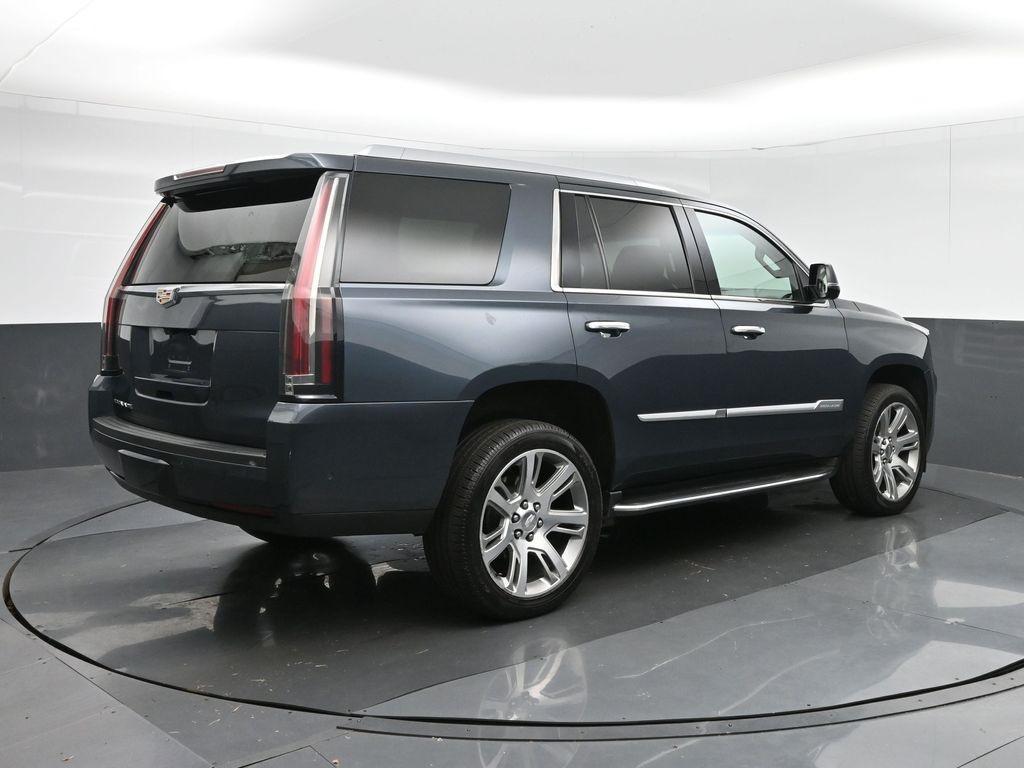 used 2019 Cadillac Escalade car, priced at $34,998