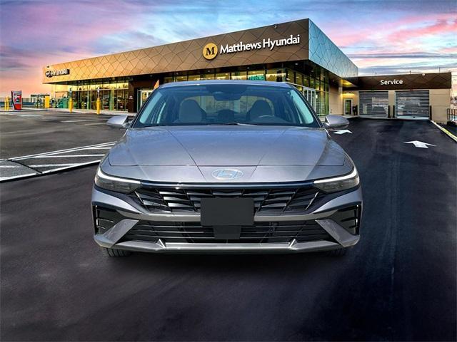 new 2025 Hyundai ELANTRA HEV car, priced at $28,625