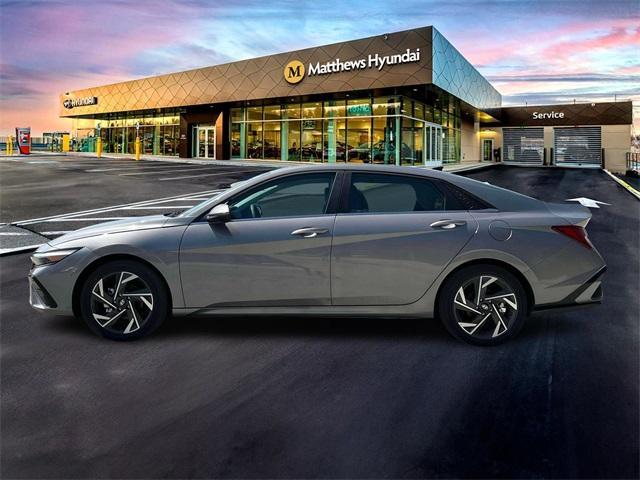 new 2025 Hyundai ELANTRA HEV car, priced at $28,625