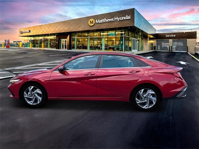 new 2025 Hyundai ELANTRA HEV car, priced at $29,120