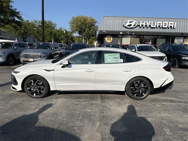 new 2025 Hyundai Sonata car, priced at $30,430