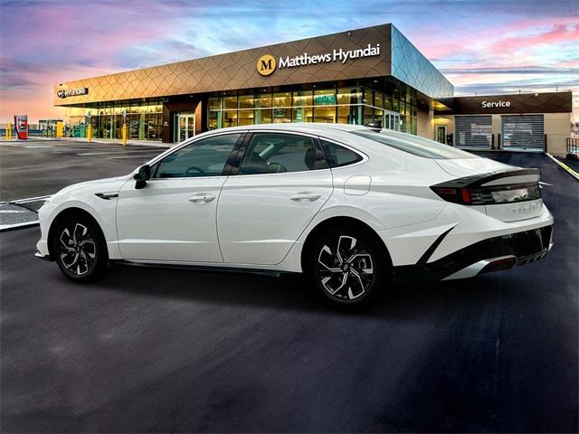 new 2025 Hyundai Sonata car, priced at $29,630