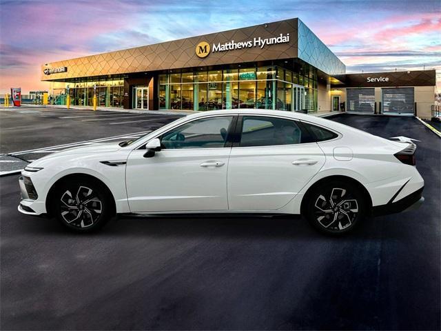 new 2025 Hyundai Sonata car, priced at $29,630
