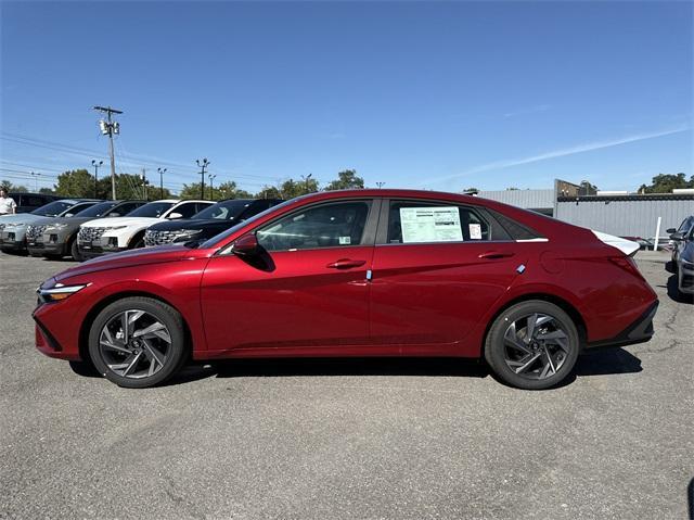 new 2025 Hyundai Elantra car, priced at $22,556