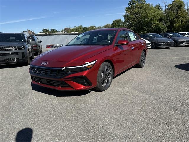 new 2025 Hyundai Elantra car, priced at $22,556