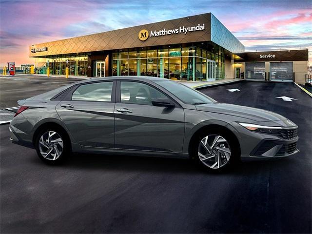 new 2025 Hyundai Elantra car, priced at $24,023