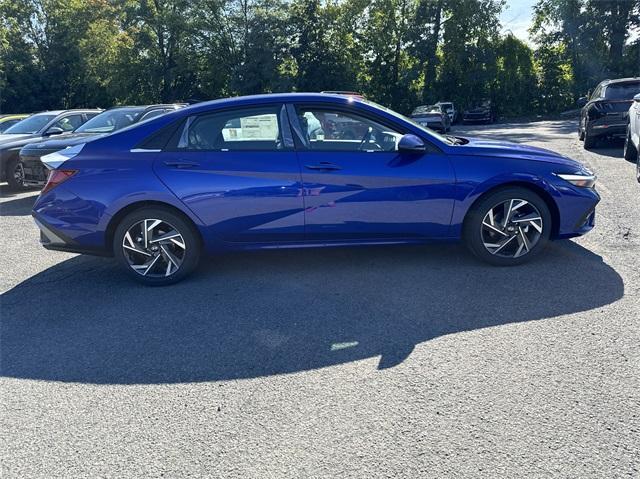 new 2025 Hyundai Elantra car, priced at $23,160