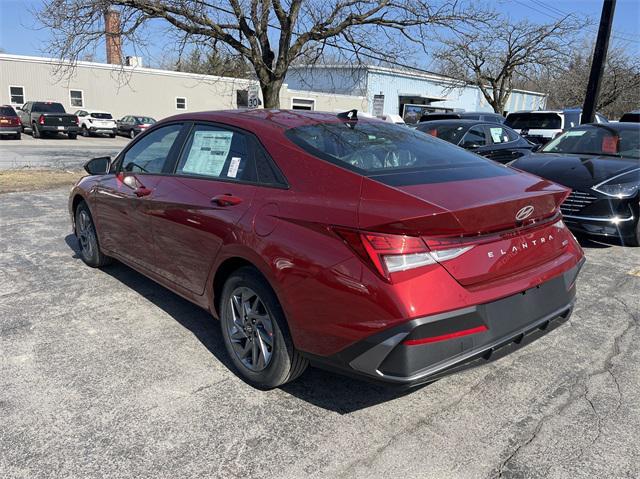 new 2024 Hyundai Elantra HEV car, priced at $27,950