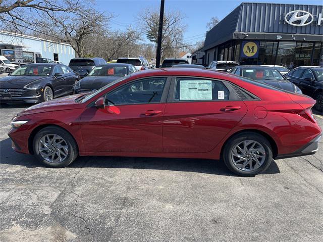 new 2024 Hyundai Elantra HEV car, priced at $27,950