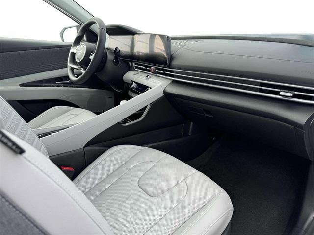 new 2025 Hyundai Elantra car, priced at $26,997