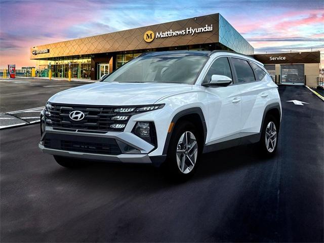 new 2025 Hyundai TUCSON Hybrid car, priced at $35,970