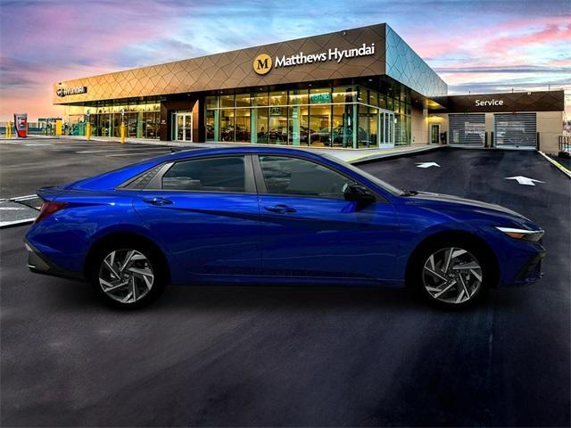 new 2025 Hyundai Elantra car, priced at $23,315