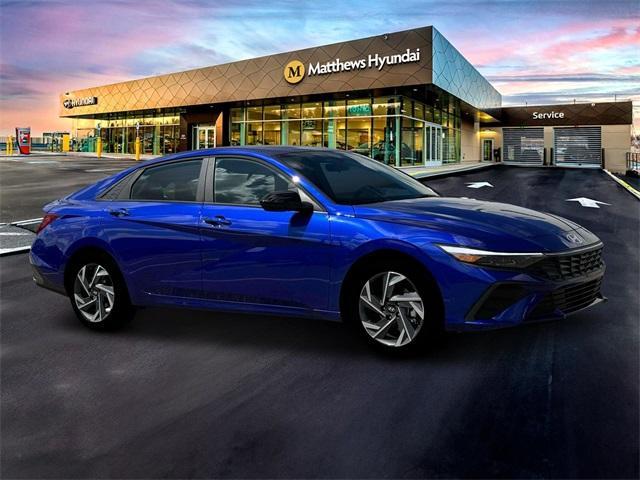 new 2025 Hyundai Elantra car, priced at $23,315