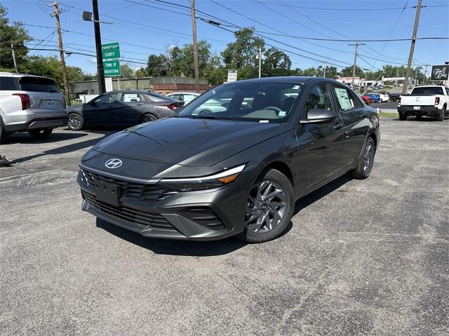 new 2024 Hyundai Elantra car, priced at $25,270