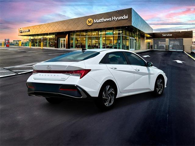 new 2025 Hyundai Elantra car, priced at $27,293