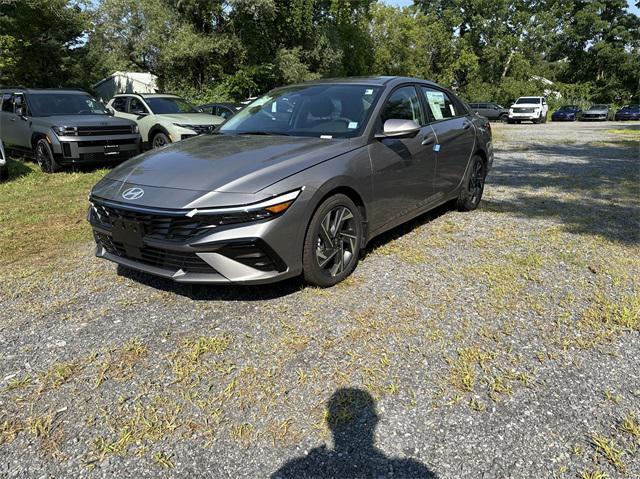 new 2024 Hyundai Elantra car, priced at $28,795