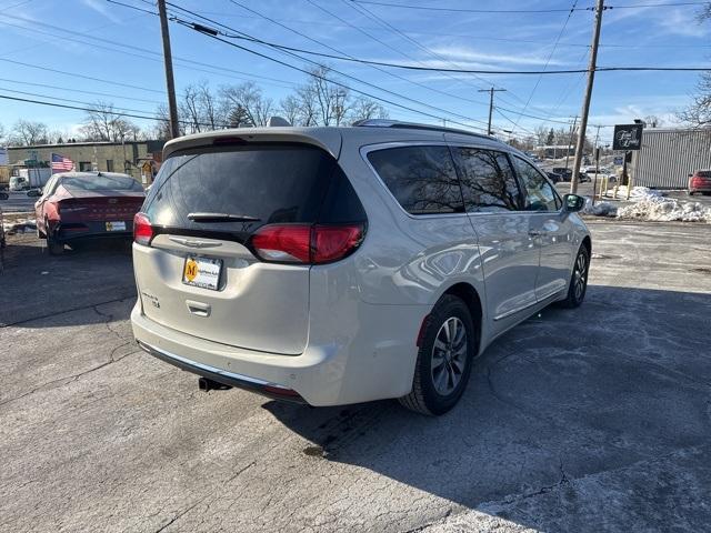 used 2020 Chrysler Pacifica car, priced at $27,355