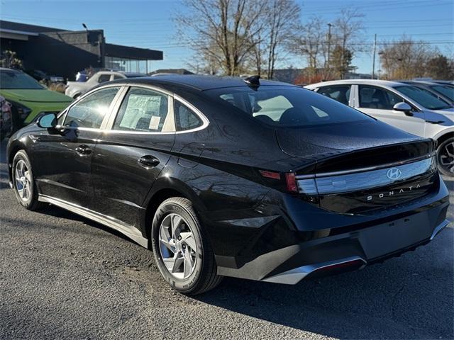 new 2025 Hyundai Sonata car, priced at $28,360