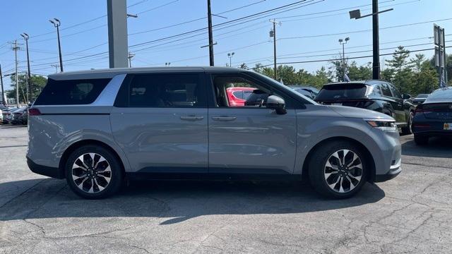 used 2024 Kia Carnival car, priced at $33,250
