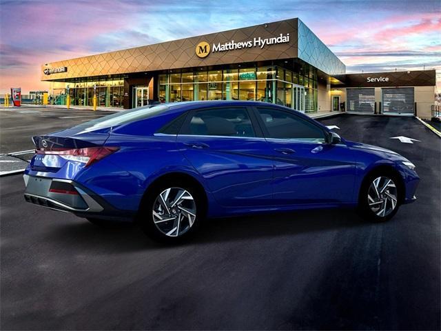new 2025 Hyundai Elantra car, priced at $26,990