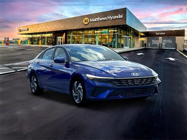 new 2025 Hyundai Elantra car, priced at $26,990