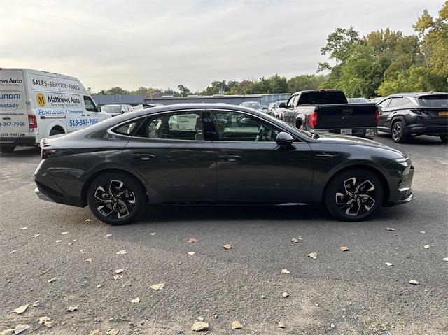 new 2025 Hyundai Sonata car, priced at $30,950