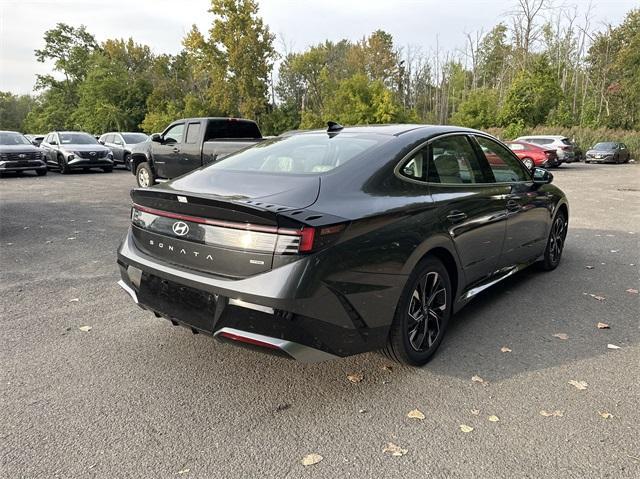 new 2025 Hyundai Sonata car, priced at $30,950