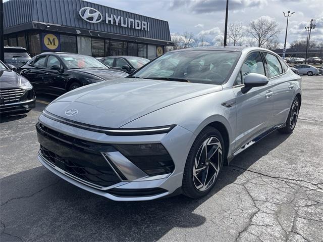 new 2024 Hyundai Sonata car, priced at $29,220