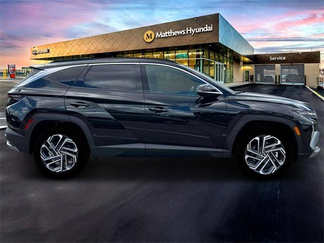 new 2025 Hyundai TUCSON Hybrid car, priced at $41,120