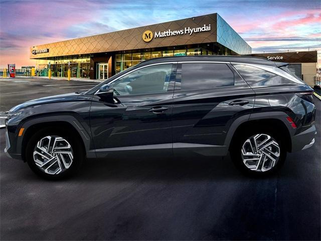 new 2025 Hyundai TUCSON Hybrid car, priced at $41,120