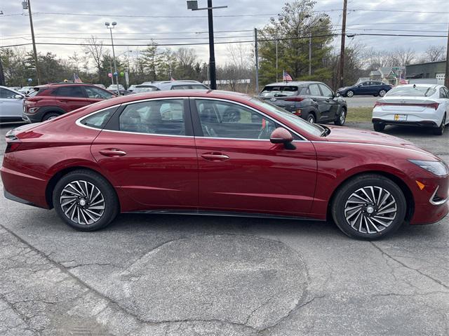 new 2023 Hyundai Sonata Hybrid car, priced at $33,240