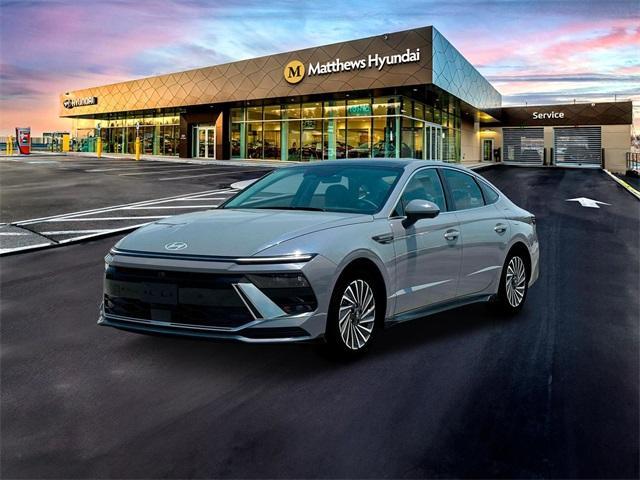 new 2025 Hyundai Sonata Hybrid car, priced at $37,085