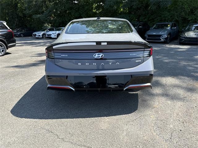 new 2024 Hyundai Sonata car, priced at $30,635