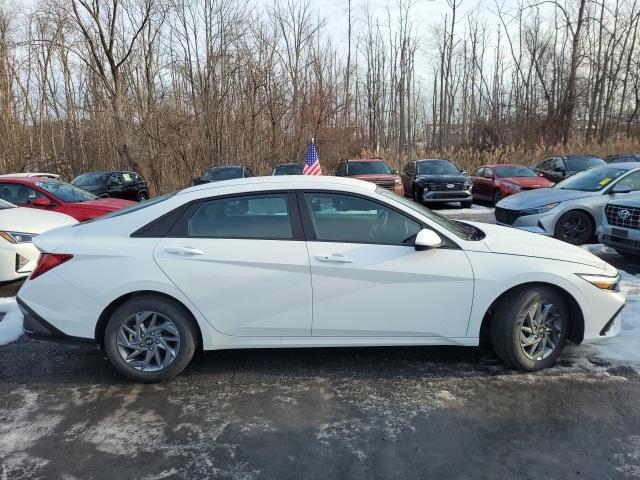 used 2024 Hyundai Elantra HEV car, priced at $23,488