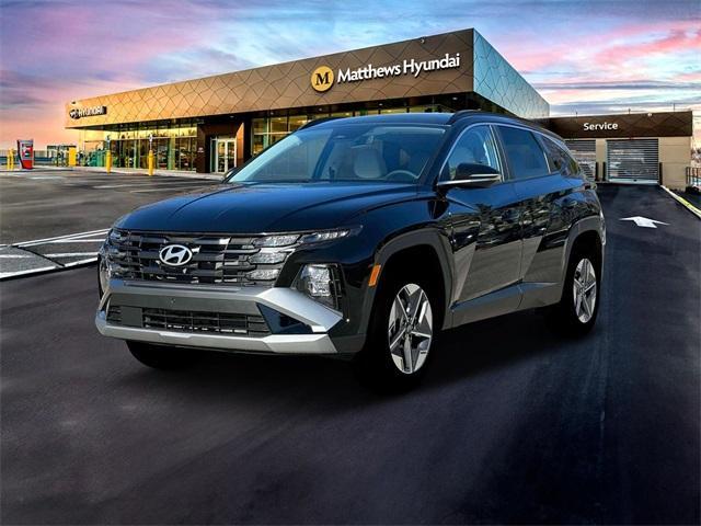 new 2025 Hyundai Tucson car, priced at $34,220